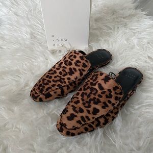 a new day Cardi Slides - Leopard - Size 6 - NWT